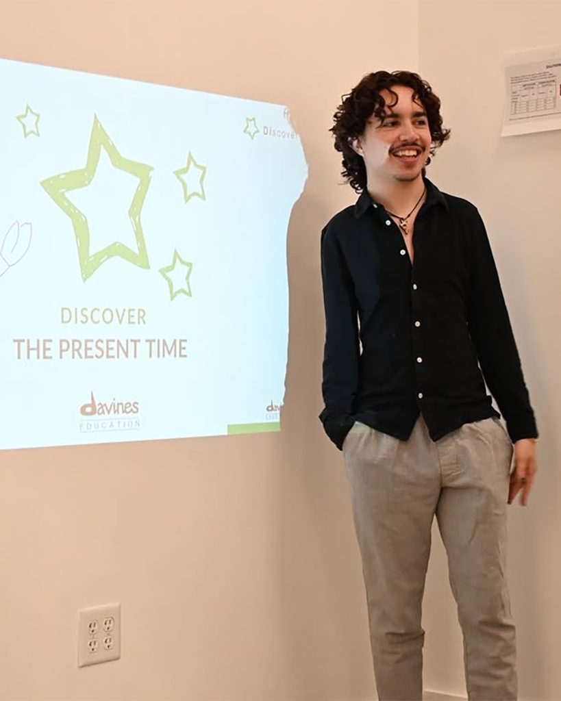 08230563 - 1200x1500